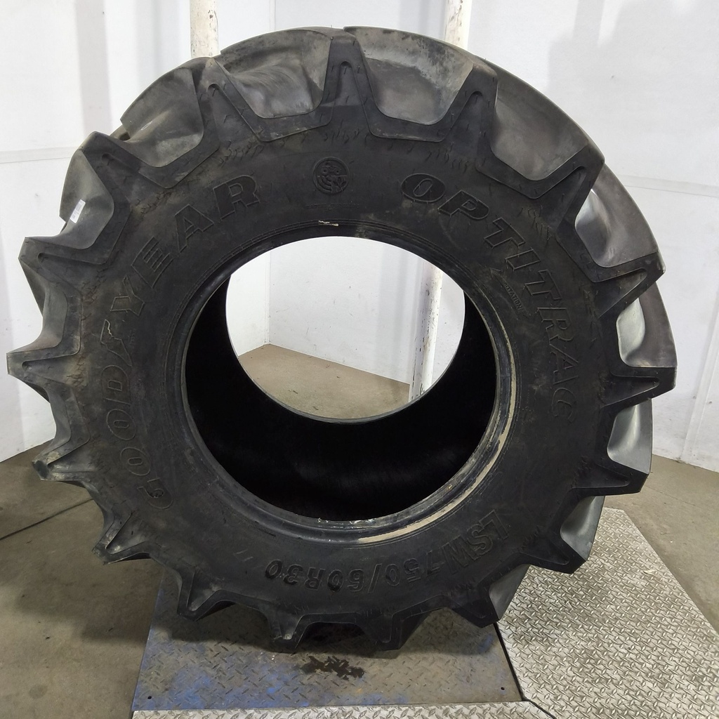 LSW750/60R30 Goodyear Farm Optitrac R-1W 180D 99%