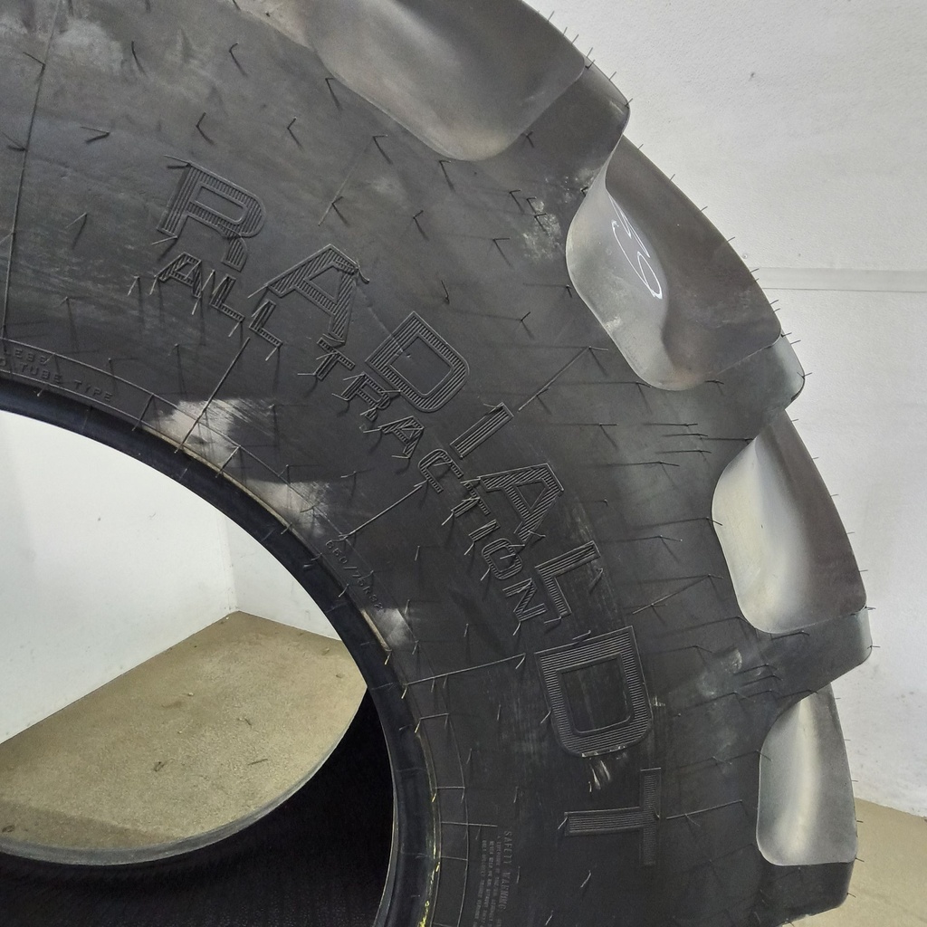 650/75R32 Firestone Radial All Traction DT R-1W 172B 99%