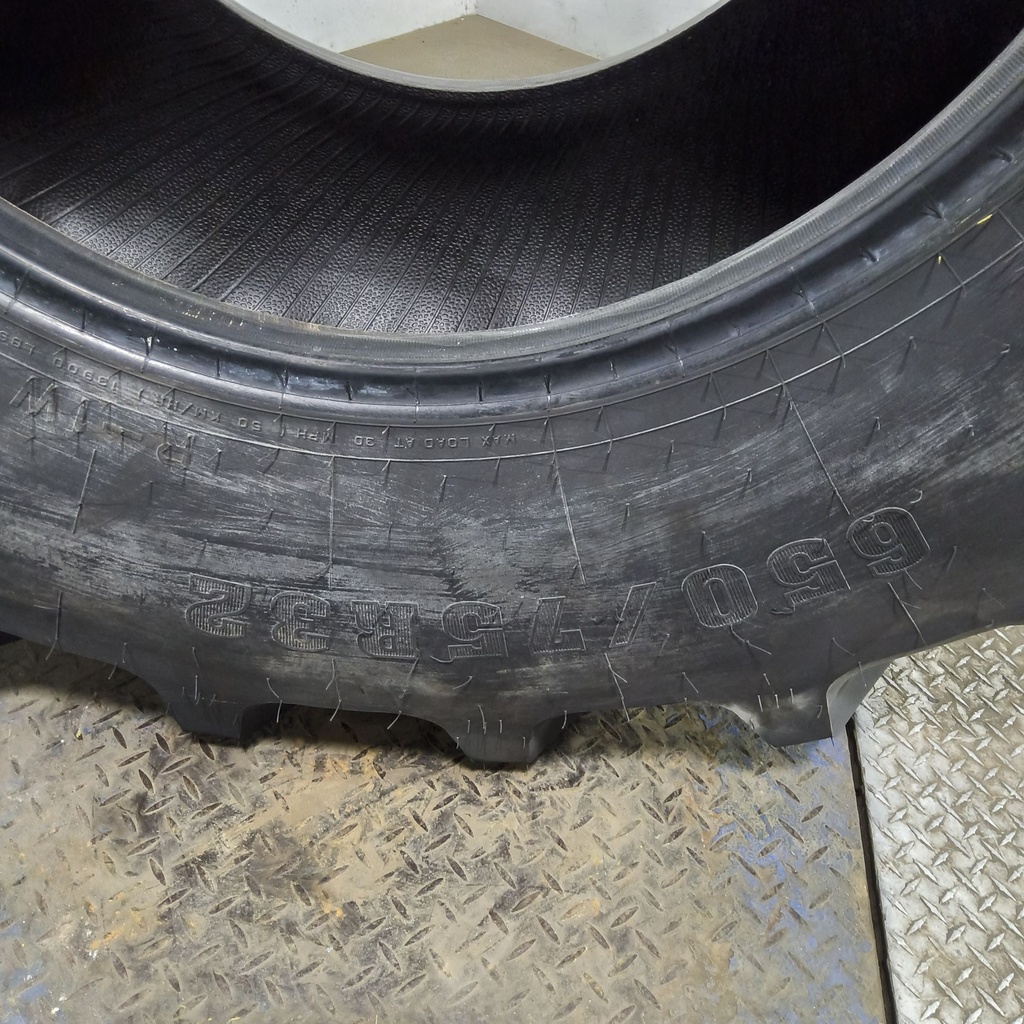 650/75R32 Firestone Radial All Traction DT R-1W 172B 99%