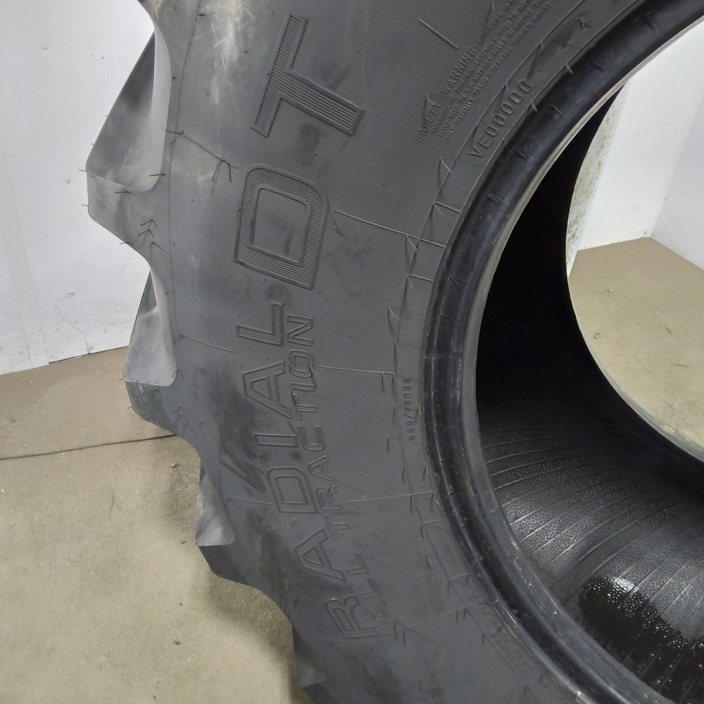 650/75R32 Firestone Radial All Traction DT R-1W 172B 99%