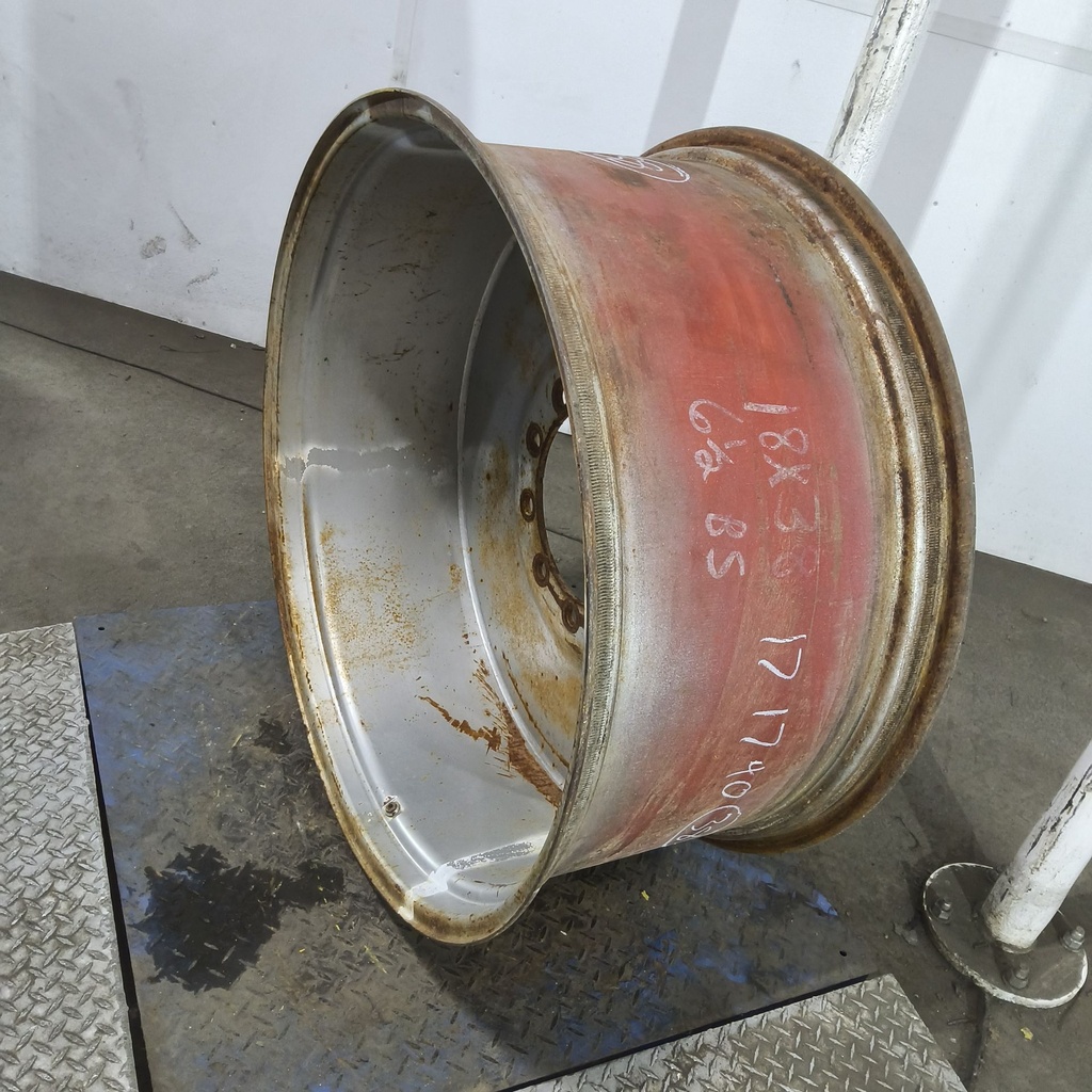 18"W x 38"D, Case IH Silver Mist 10-Hole Formed Plate , -3.06" Offset