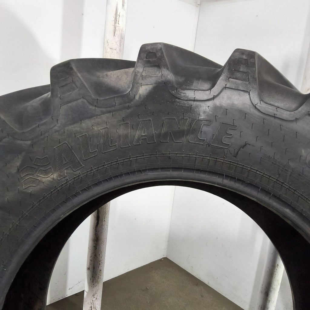 VF650/65R38 Alliance 365 Agristar R-1W 175D 99%