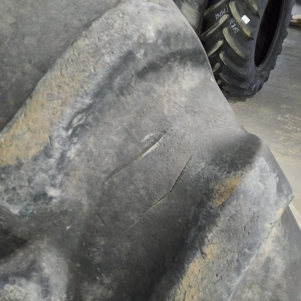 520/85D38 Firestone Super All Traction HD R-1 173A8 90%