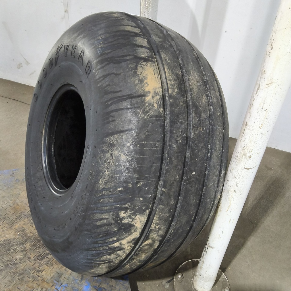 21.5L-16.1 Goodyear Farm Utility SL I-1 G (14 Ply), 85%
