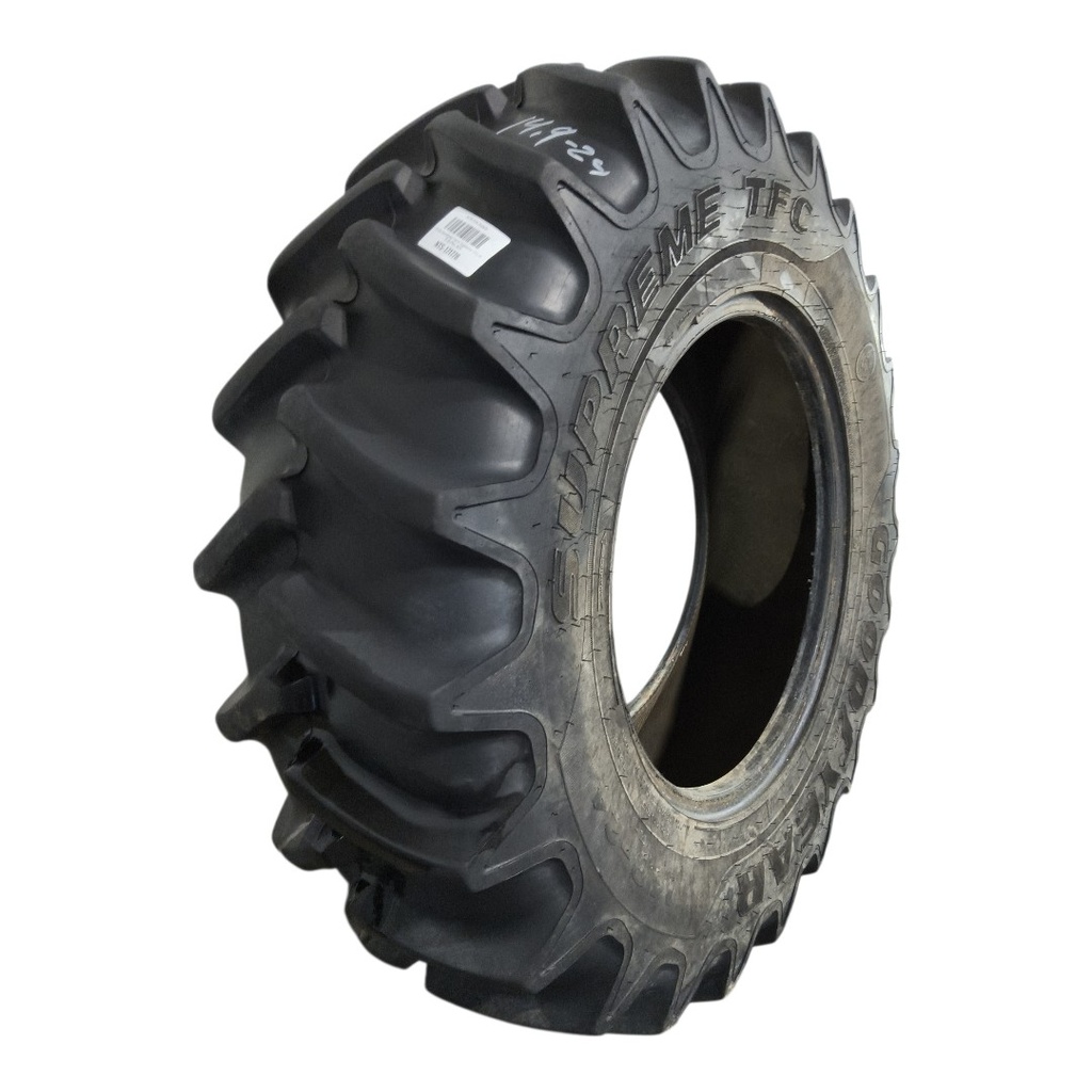 14.9-24 Goodyear Farm Supreme TFC R-1 D (8 Ply), 80%