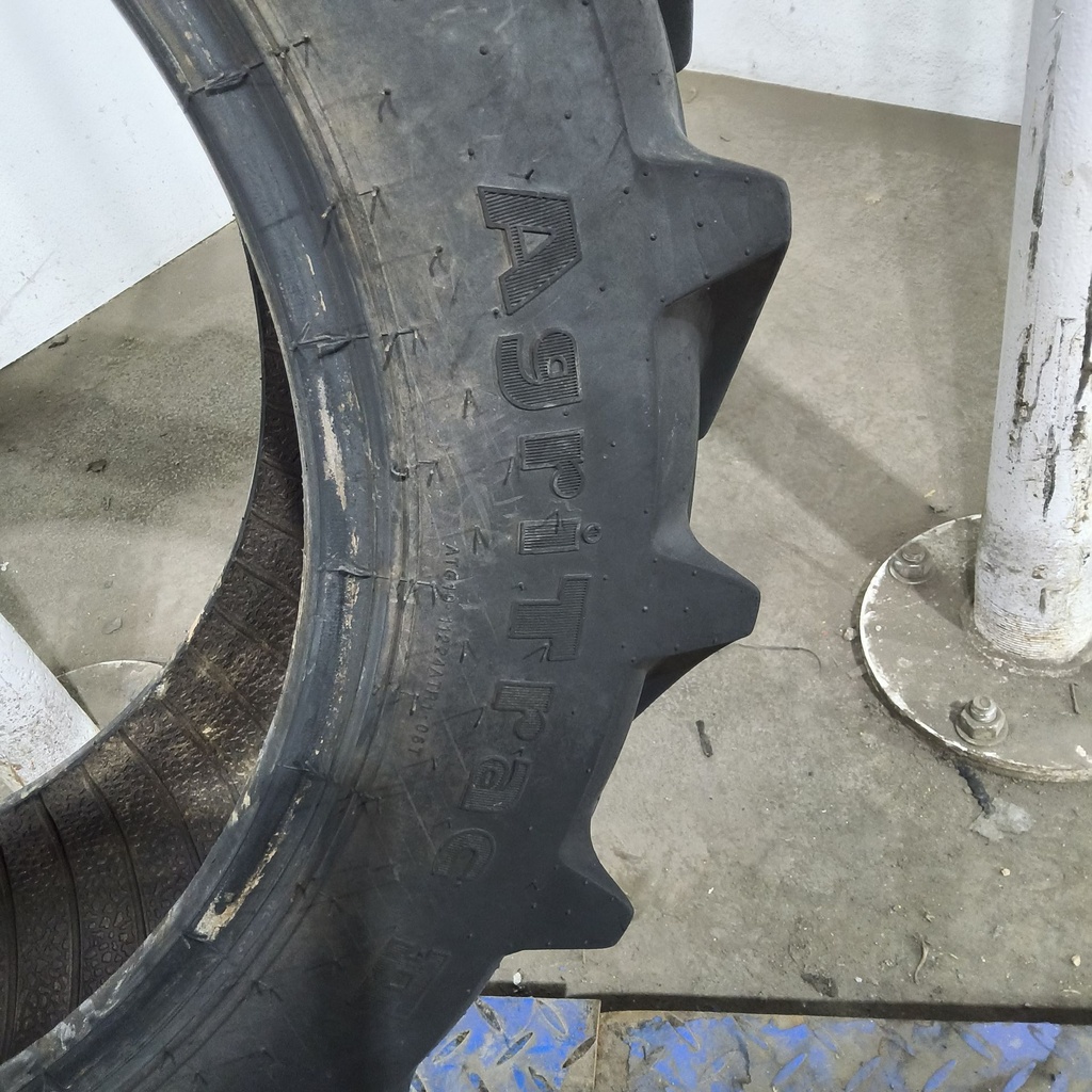11.2-24 Galaxy Agri-Trac II R-1 C (6 Ply), 75%