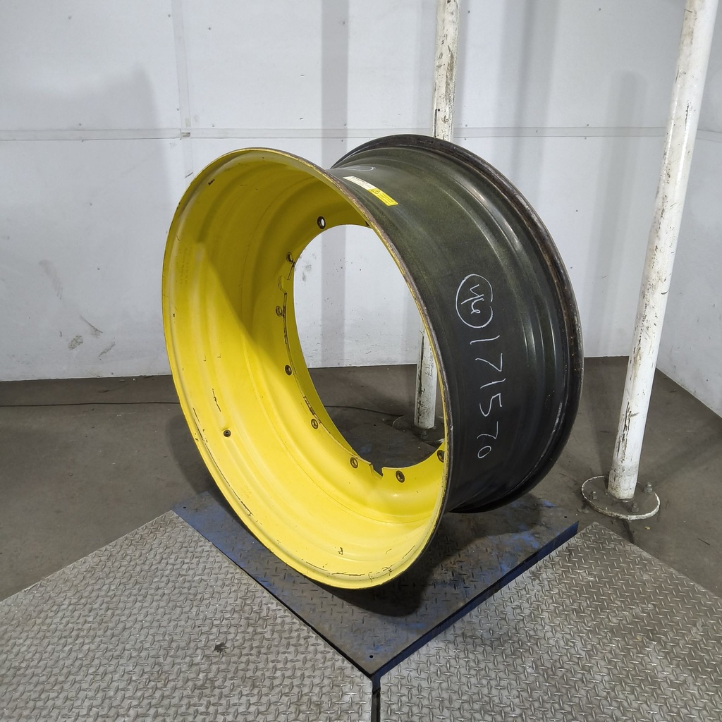 20"W x 46"D, John Deere Yellow 12-Hole Stub Disc Sprayer , -2.5" Offset