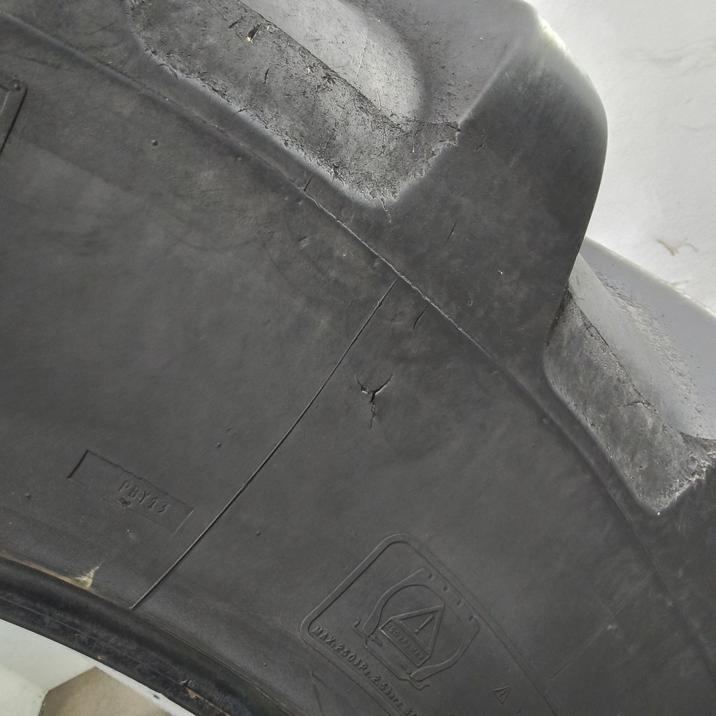 620/70R46 Michelin XM28 R-1W 162B 35%
