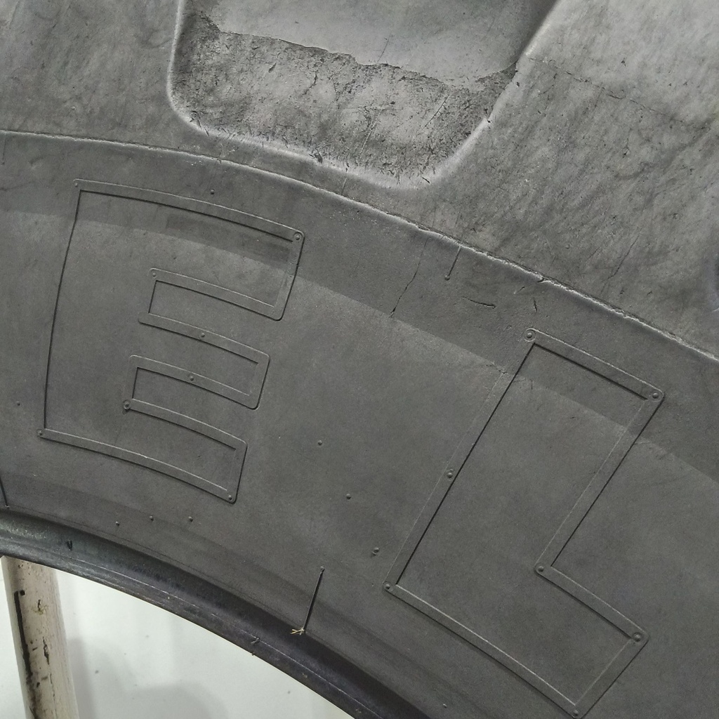 620/70R46 Michelin XM28 R-1W 162B 35%