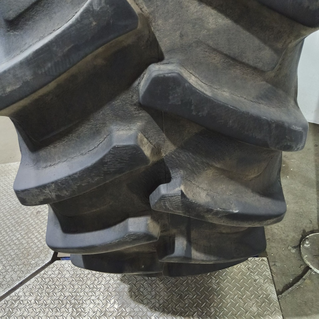 650/85R38 Firestone Radial Deep Tread 23 R-1W 173B 80%