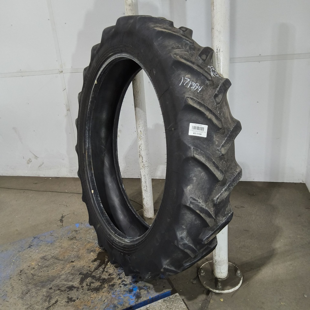 320/80R42 Goodyear Farm DT800 Super Traction R-1W 141B 50%