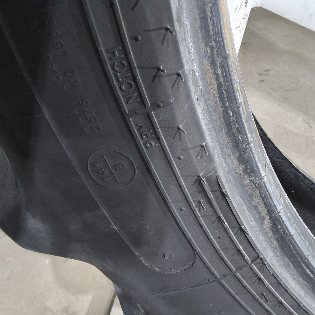 320/80R42 Goodyear Farm DT800 Super Traction R-1W 141B 50%