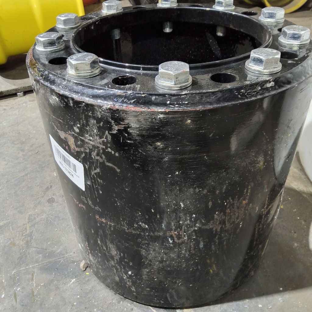 10-Hole 15.5"L FWD Spacer, Black