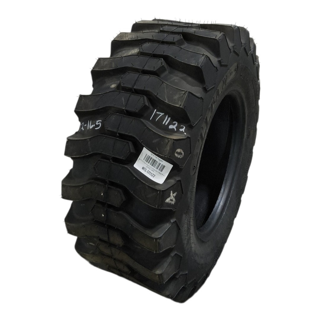 12-16.5 Titan Farm Contractor FWD R-4 C (6 Ply), 99%