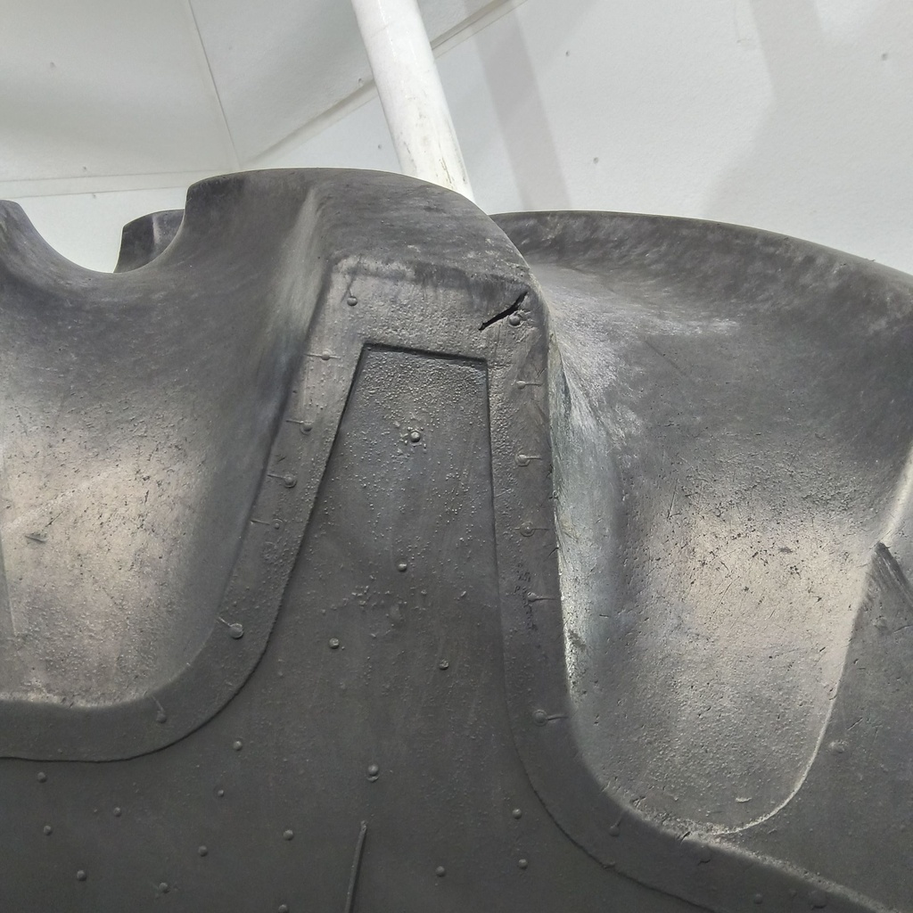 30.5L-32 Goodyear Farm Dyna Torque II R-1 F (12 Ply), 85%