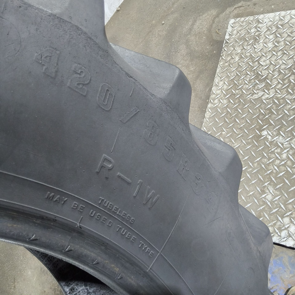 420/85R34 Firestone Radial All Traction DT R-1W 147A8/147B 75%
