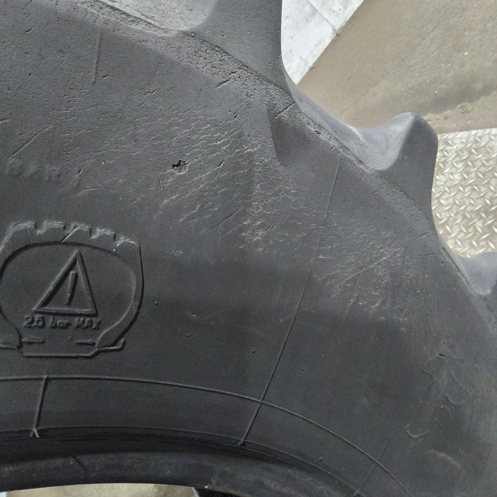 420/85R34 Firestone Radial All Traction DT R-1W 147A8/147B 75%