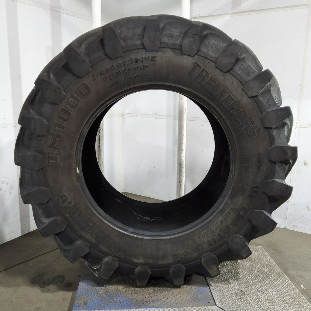 VF710/70R42 Trelleborg TM1000 Progressive Traction R-1W 182D 85%