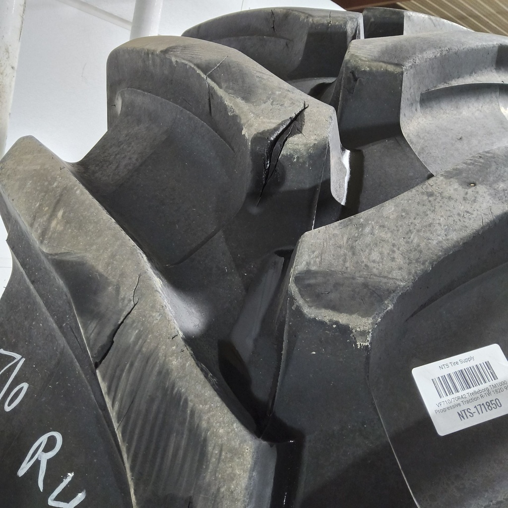VF710/70R42 Trelleborg TM1000 Progressive Traction R-1W 182D 90%