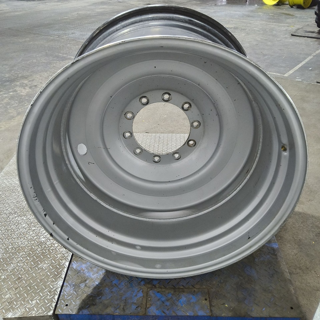 27"W x 38"D, Case IH Silver Mist 10-Hole Formed Plate , -4.38" Offset
