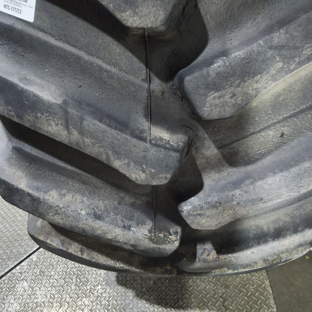 800/70R38 Firestone Radial Deep Tread 23 R-1W 181B 80%