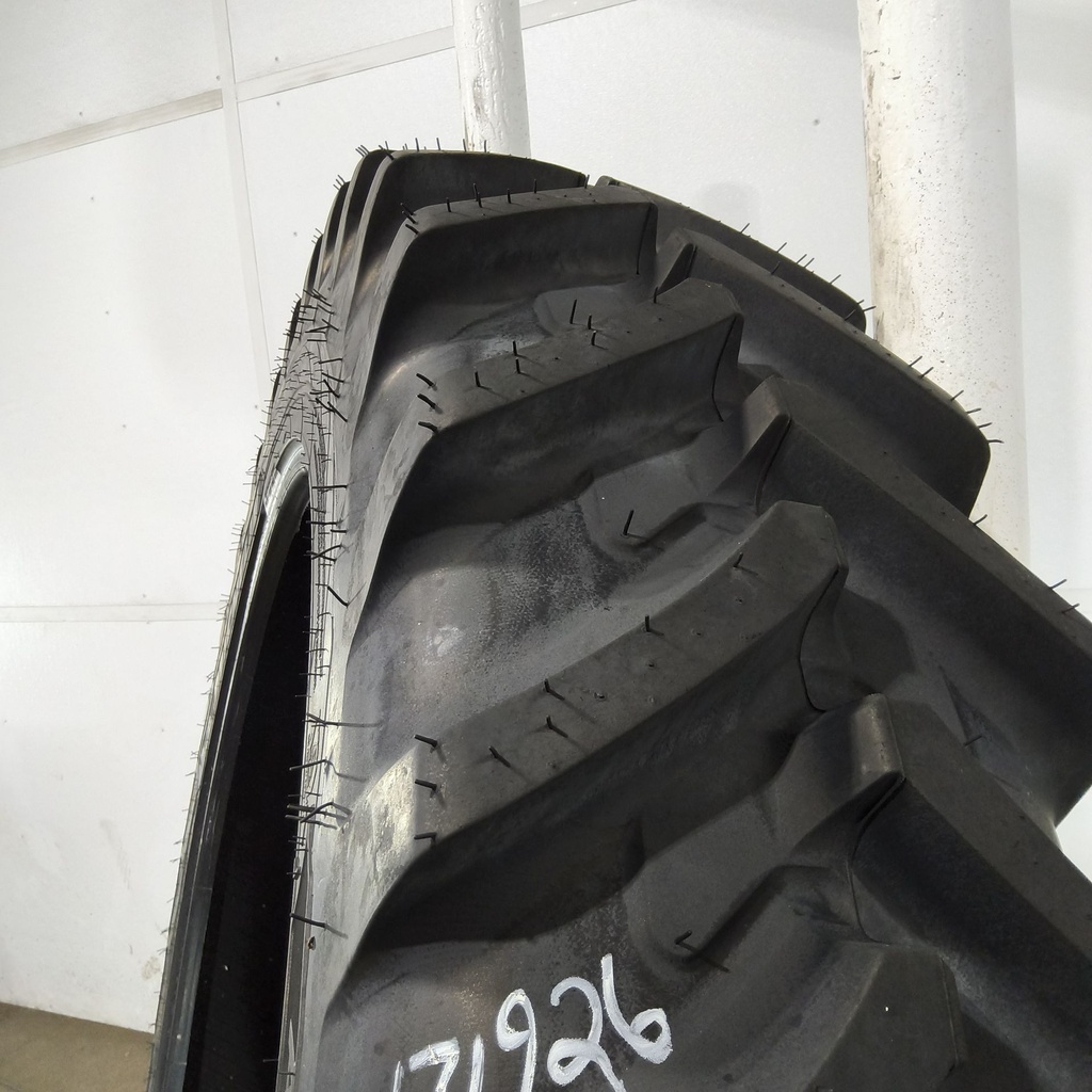 IF320/90R50 Michelin AgriBib Row Crop R-1W 158B 99%