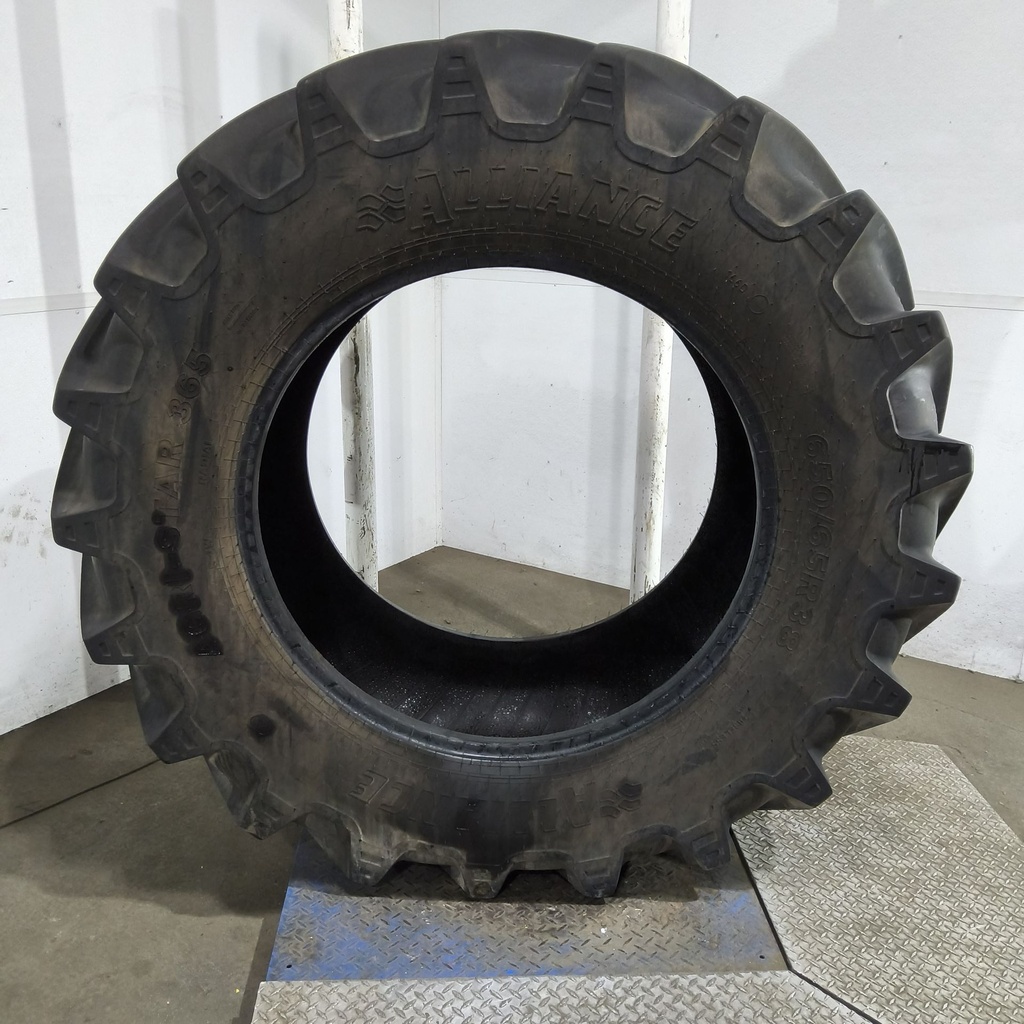 650/65R38 Alliance 365 Agristar R-1W 166D 80%