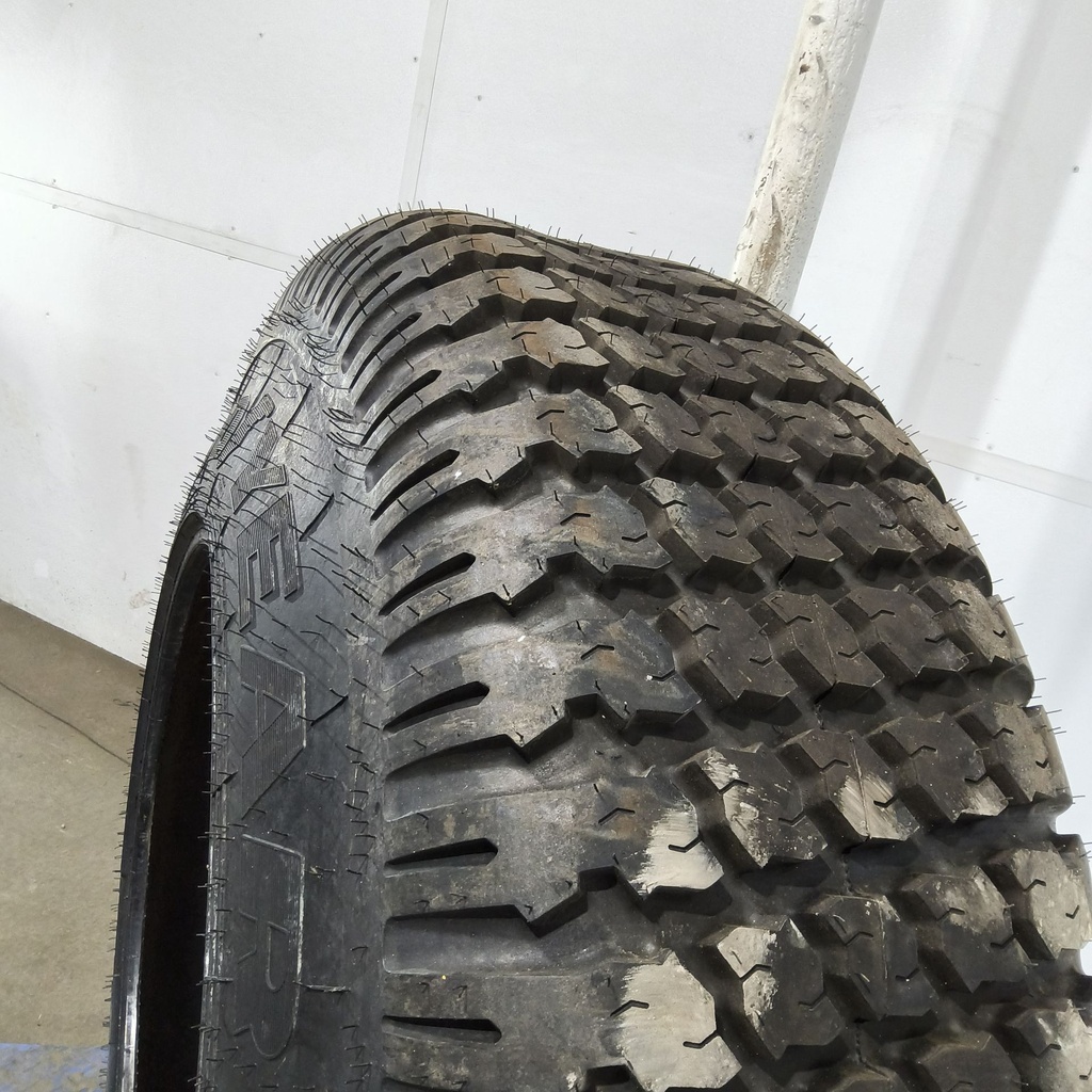 16.9-30 Goodyear Farm Soft Turf SFT105 R-3 C (6 Ply), 99%
