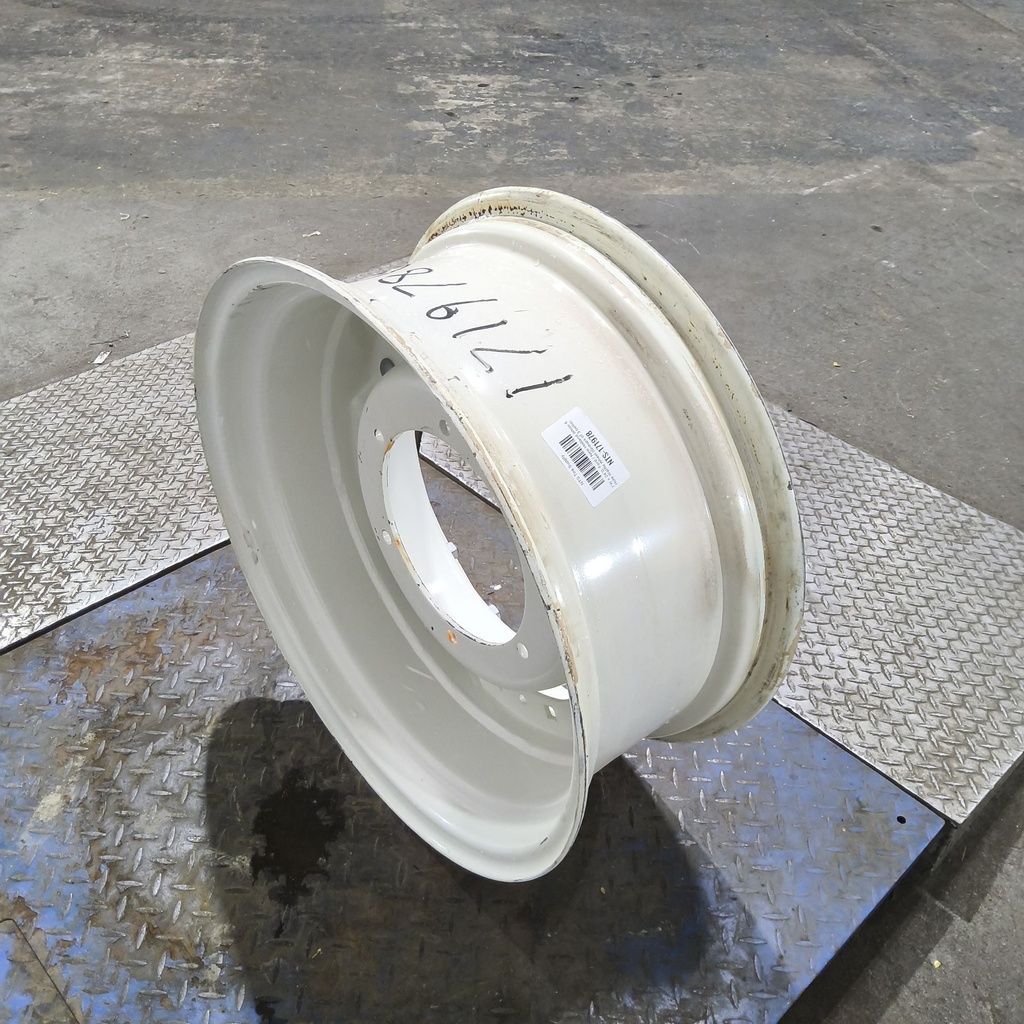 10"W x 24"D, Ford / New Holland White 8-Hole Waffle Wheel (Groups of 2 Bolts)