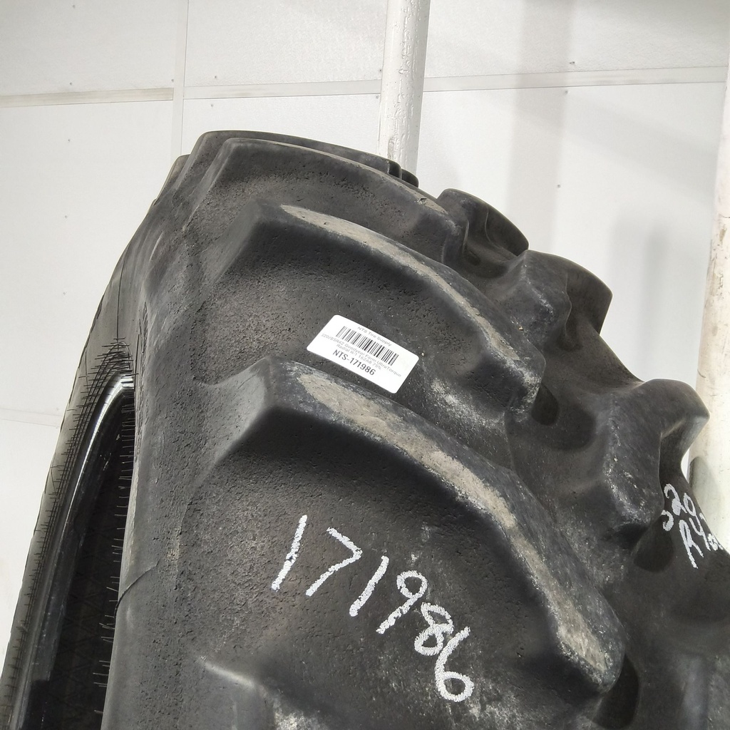 520/85R42 Goodyear Farm UltraTorque Radial R-1 162A8 75%