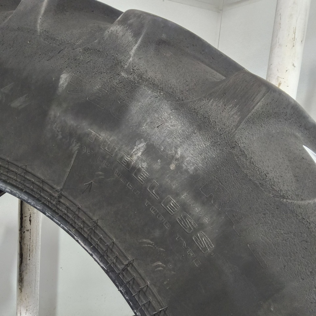 520/85R42 Goodyear Farm UltraTorque Radial R-1 162A8 75%