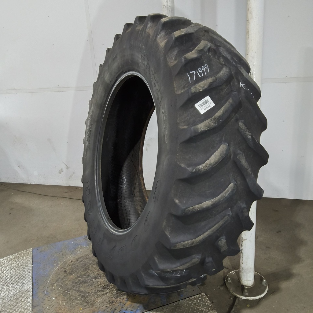 18.4R38 Goodyear Farm Dyna Torque Radial R-1 141A8 60%