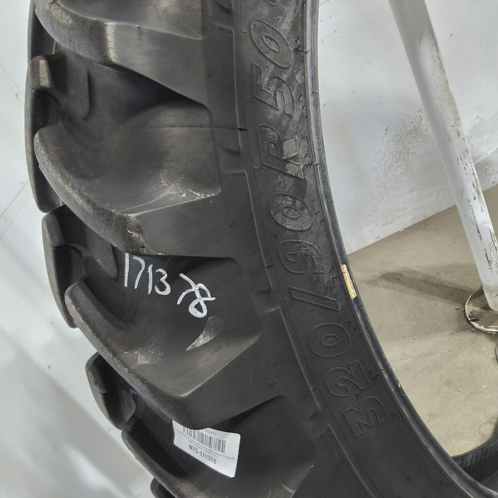 320/90R50 Michelin AgriBib Row Crop R-1W 150A8/150B 75%