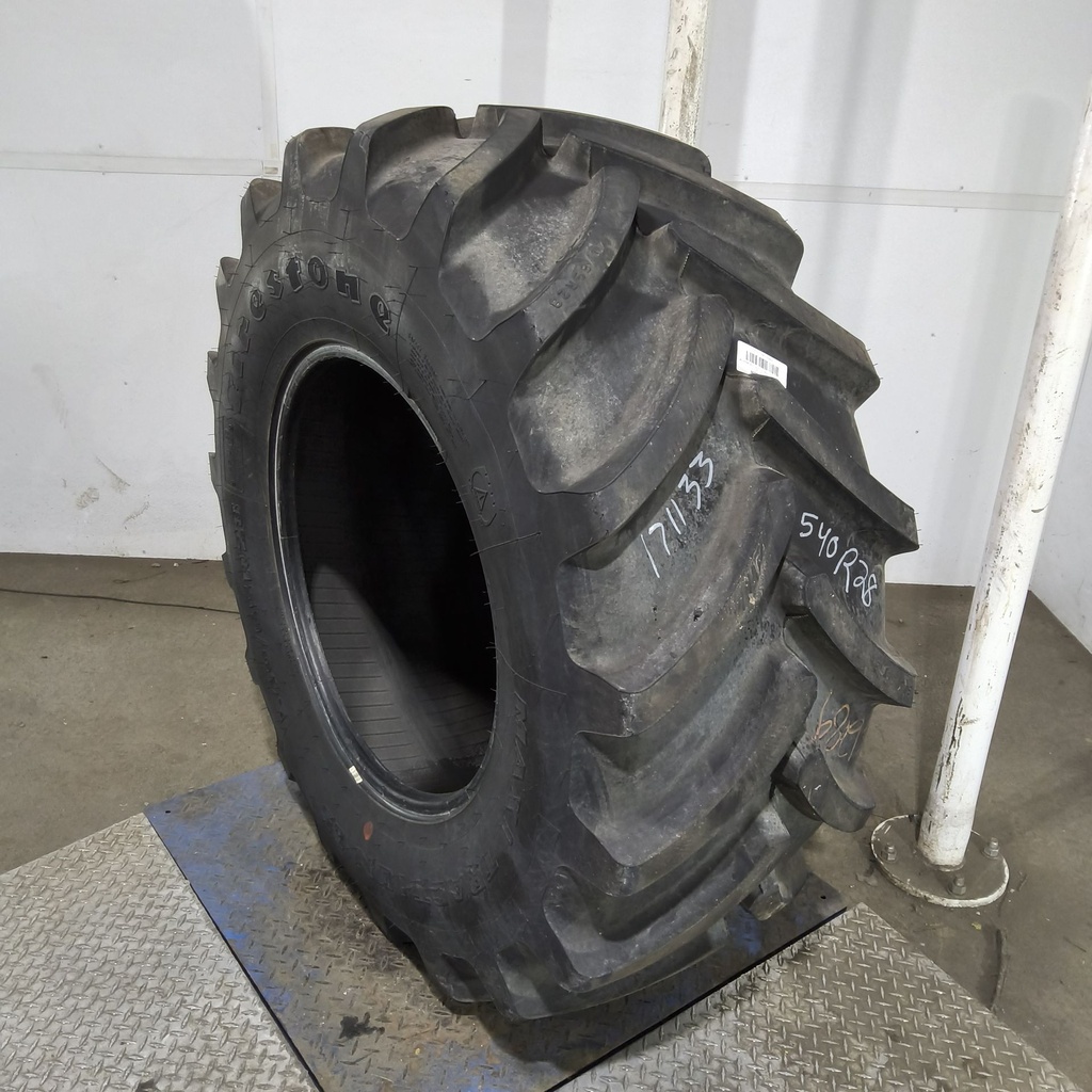540/65R28 Firestone Maxi Traction 65 R-1W 142D 95%