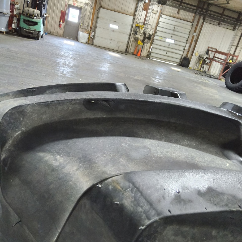 650/65R38 Firestone Maxi Traction 65 R-1W 157D 95%