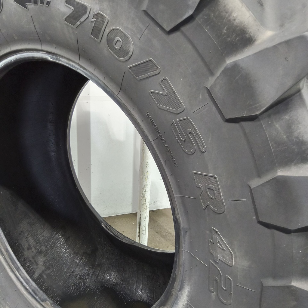 710/75R42 Trelleborg TM900 High Power R-1W 175D 80%