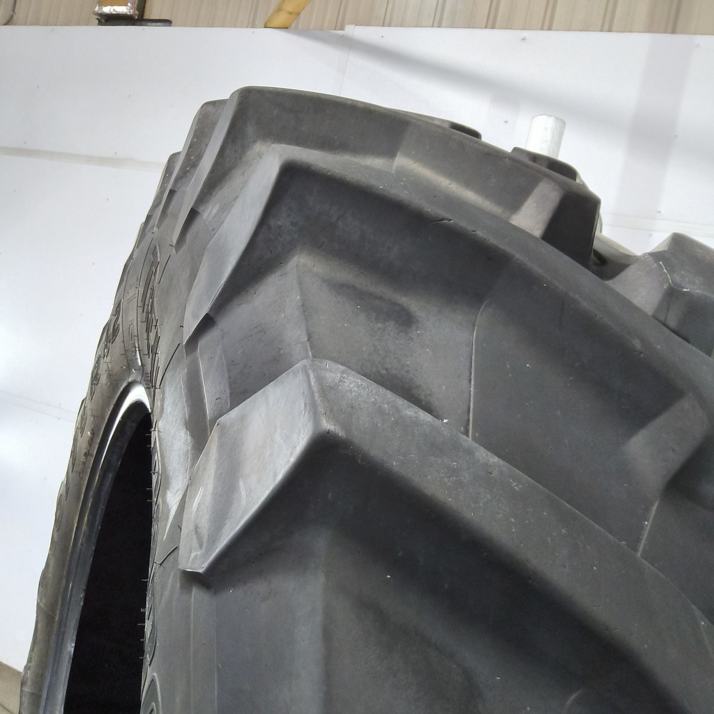710/75R42 Trelleborg TM900 High Power R-1W 175D 80%