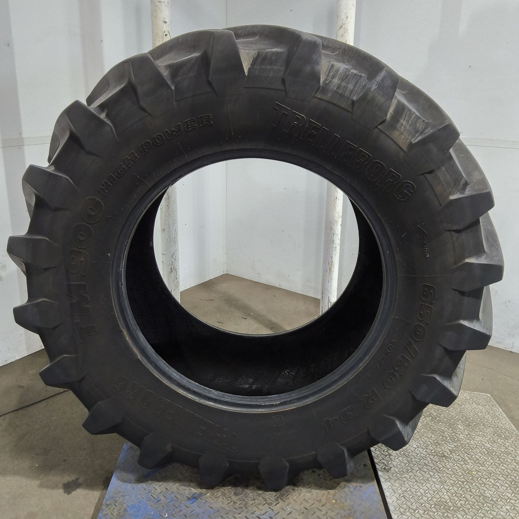 650/60R34 Trelleborg TM900 High Power R-1W 159D 75%