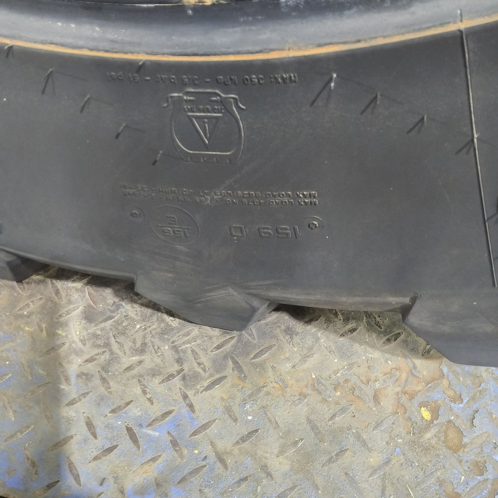 650/60R34 Trelleborg TM900 High Power R-1W 159D 75%