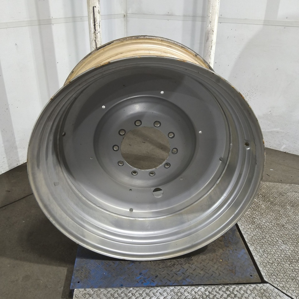 23"W x 42"D, Case IH Silver Mist 10-Hole Formed Plate , 0.38" Offset