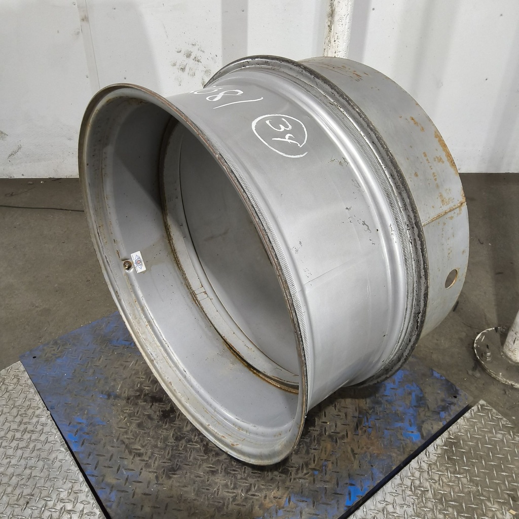 13"W x 34"D, Case IH Silver Mist Band Dual "T" Rail