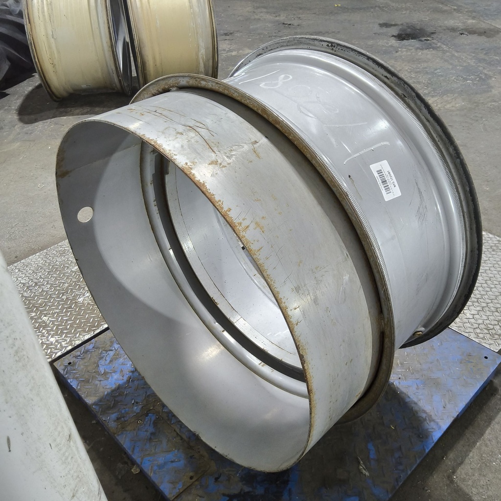 13"W x 34"D, Case IH Silver Mist Band Dual "T" Rail
