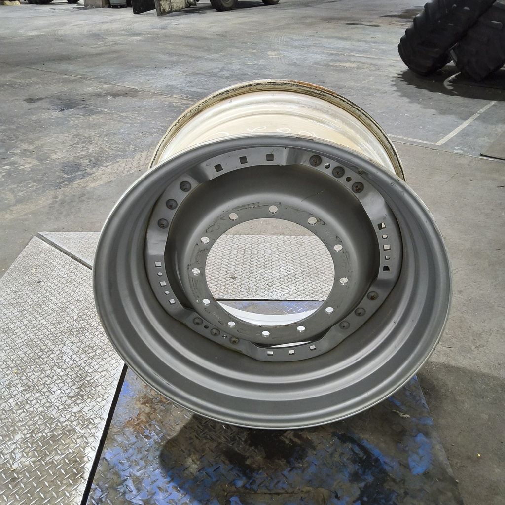 20"W x 34"D, Case IH Silver Mist 12-Hole Waffle Wheel (Groups of 3 bolts)