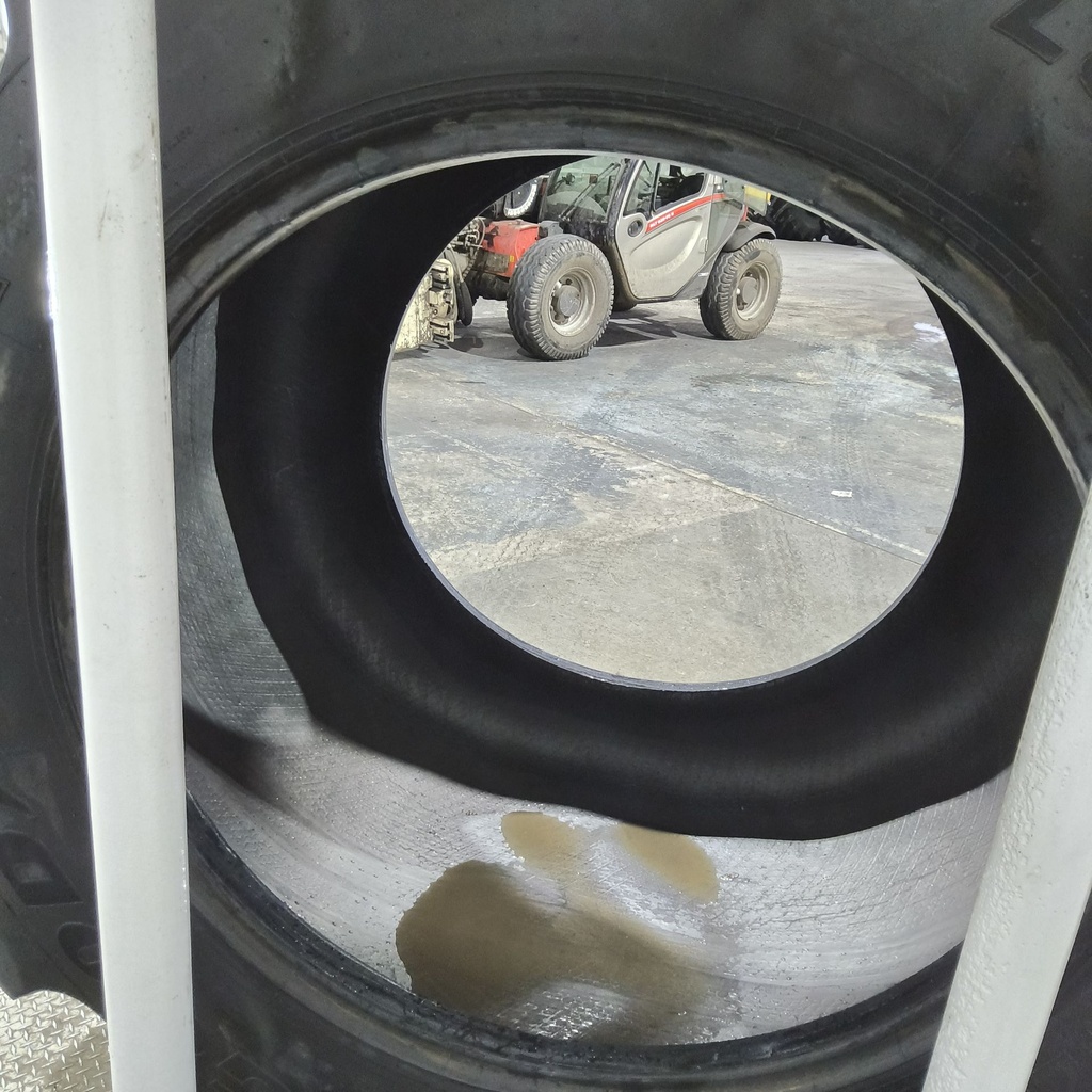 LSW1250/35R46 Goodyear Farm Custom Flo Grip R-2 202B 85%