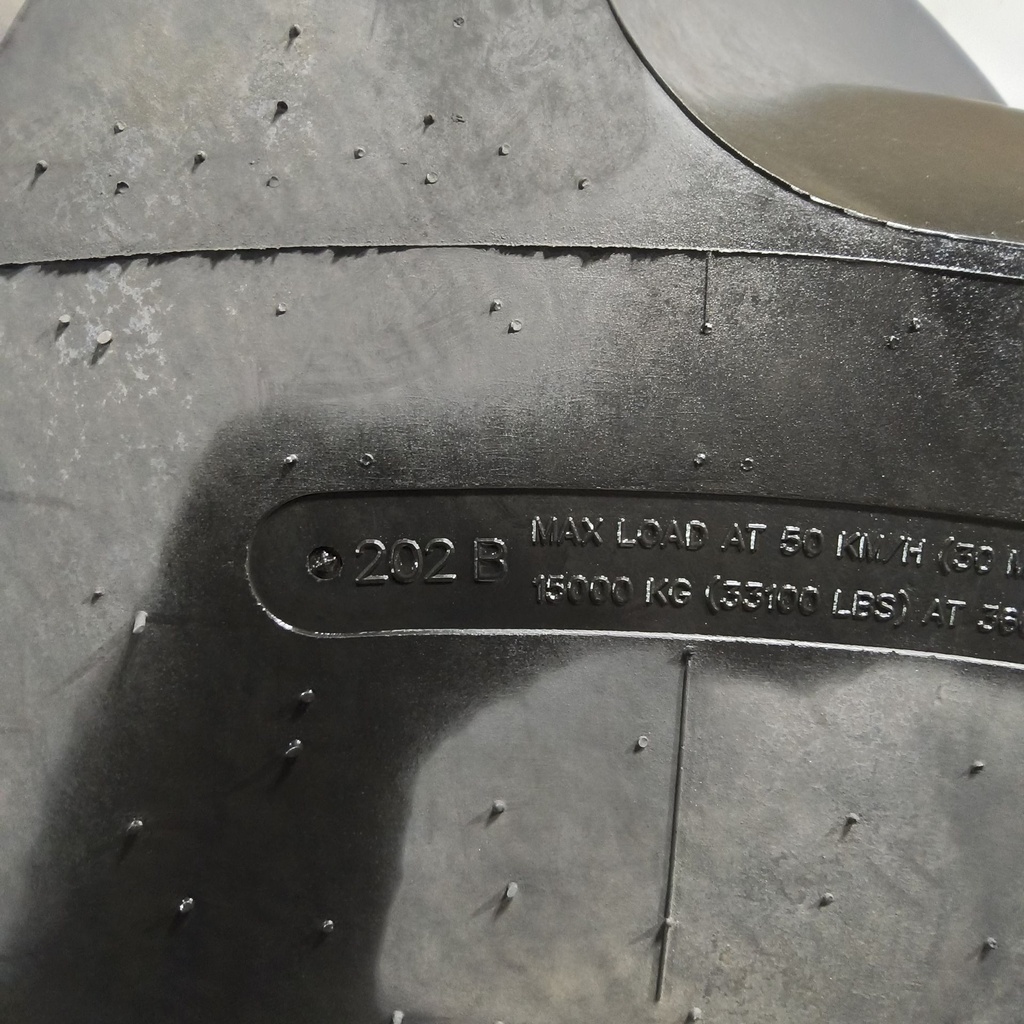LSW1250/35R46 Goodyear Farm Custom Flo Grip R-2 202B 85%
