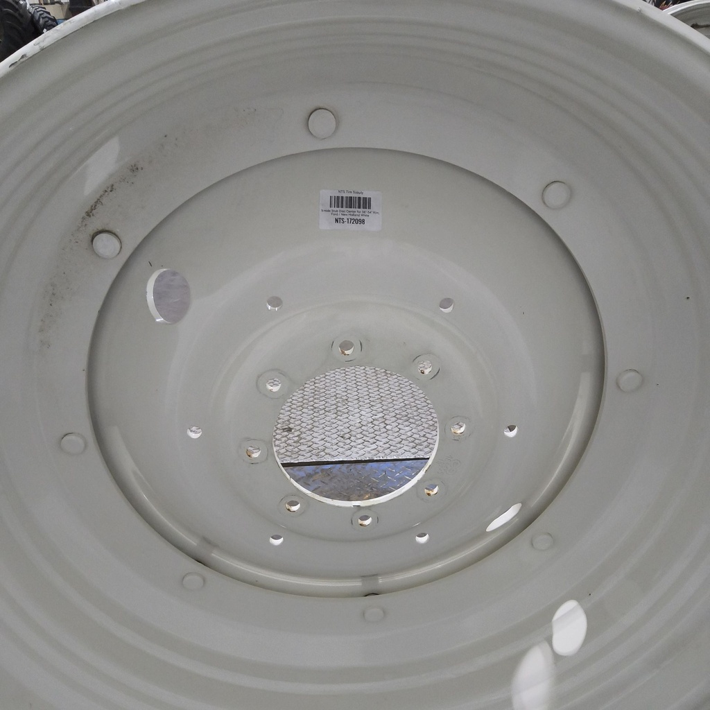 8-Hole Stub Disc Center for 38"-54" Rim, Ford / New Holland White
