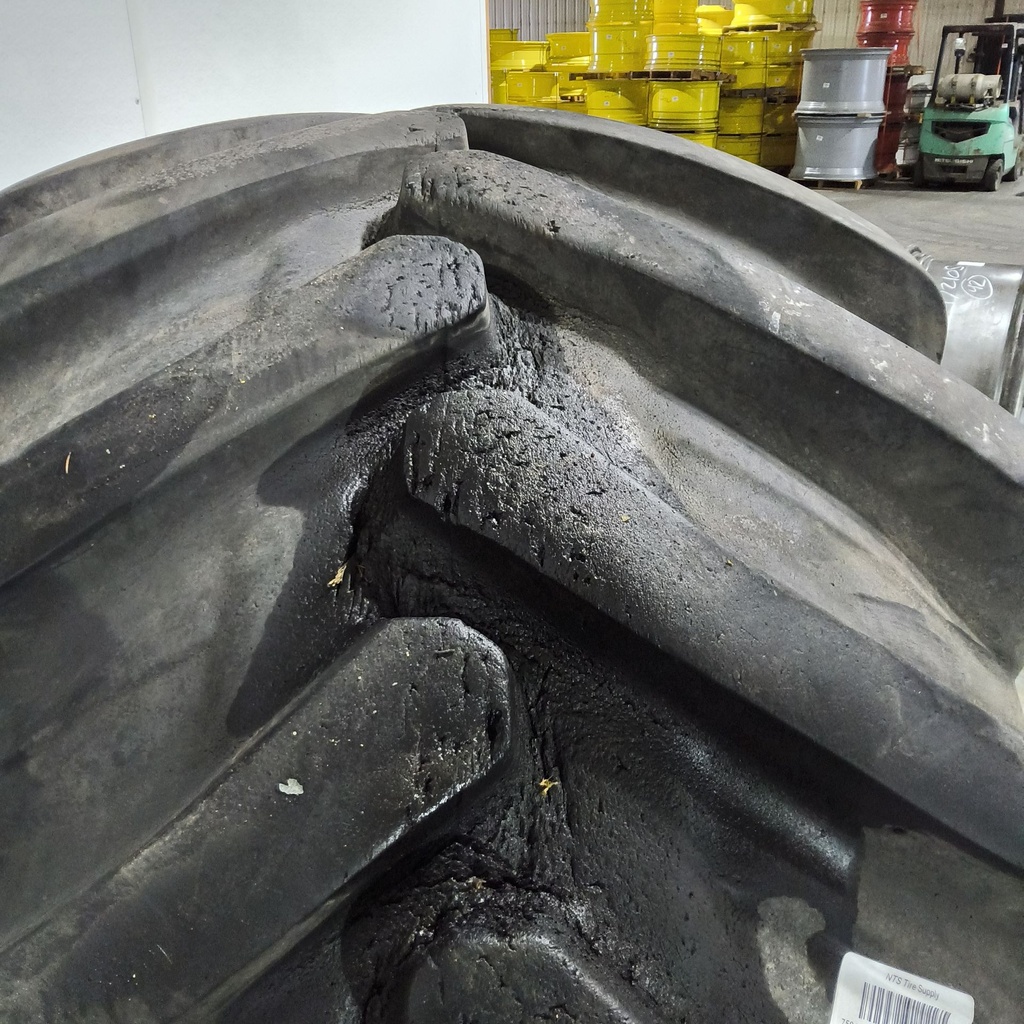 750/65R26 Alliance 360 Super Power Drive R-1 166A8 80%