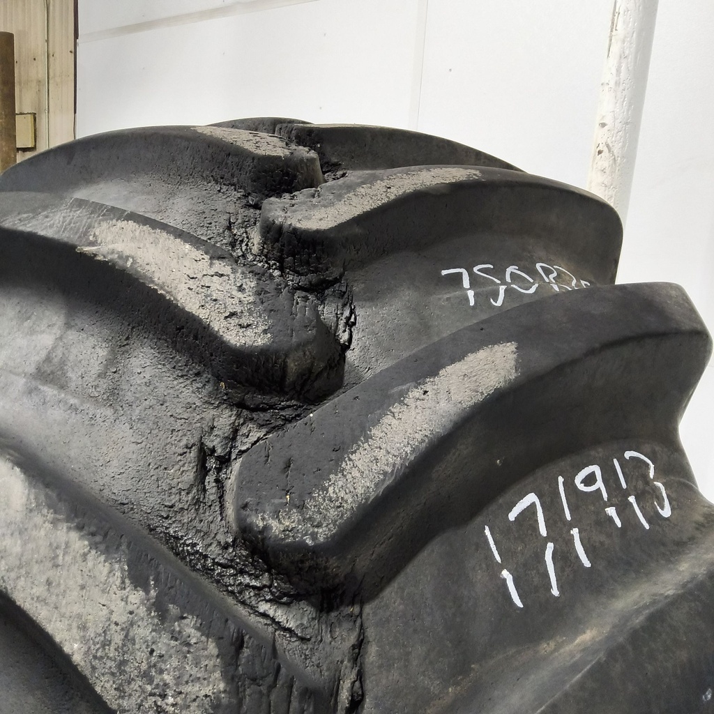 750/65R26 Alliance 360 Super Power Drive R-1 166A8 80%