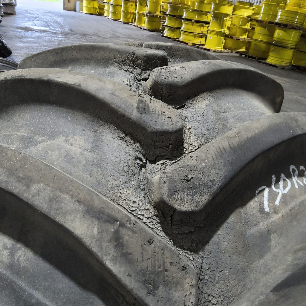 750/65R26 Alliance 360 Super Power Drive R-1 166A8 80%