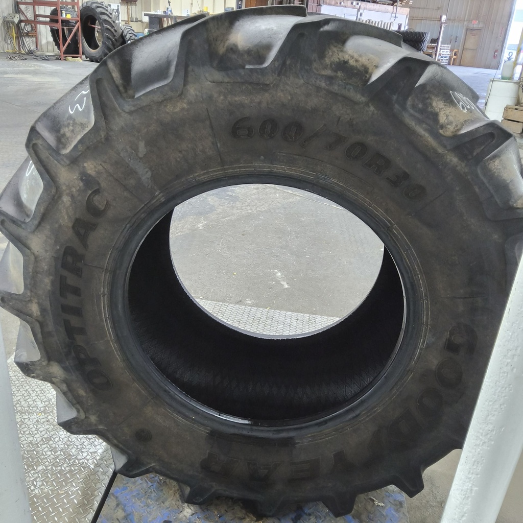 600/70R30 Goodyear Farm Optitrac R-1W 152D 35%